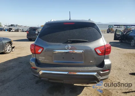 2018 Nissan Pathfinder S z USA, uszkodzony, nr VIN 5N1DR2MN7JC664705
